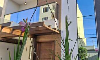 Imagem 2: Casa de alto padrão em Colina de Vila Velha - 4 quartos, 2 suítes, 3 salas, 3 banheiros, 2