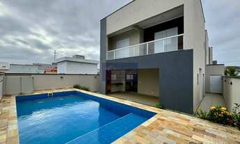 Imagem 2: Casa de luxo à venda em condomínio na Guacira, Itanhaém-SP: 5 quartos, 5 suítes, 6 banheir