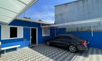 Imagem 2: Casa à venda em Itanhaém-SP, no bairro Loty, 2 quartos, 2 salas, 2 banheiros, 2 vagas, 45