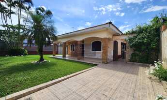 Imagem: Imperdível casa à venda em Itanhaém-SP