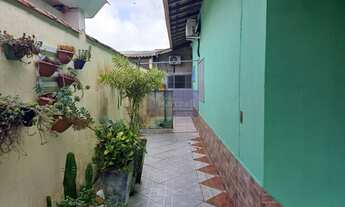Imagem 2: Imperdível oportunidade: Casa à venda em Itanhaém-SP, no bairro Gaivota, com ampla área ex