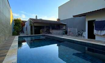 Imagem 2: Casa à venda em Itanhaém-SP na Praia dos Sonhos: 3 quartos, 2 suítes, 1 sala, 3 banheiros