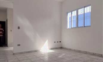 Imagem 4: Casa à venda em Itanhaém-SP, no bairro Suarão, 2 quartos, 1 suíte, 2 banheiros, 2 vagas de