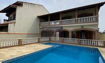 Imagem 2: Imperdível oportunidade! Casa à venda em Itanhaém-SP, bairro Cibratel 2, com 3 quartos, 1