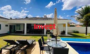 Imagem 4: Casa Moderna, Alto Padrão, Dentro de Condomínio, 4 Suítes, Lazer Completo na Rua 04 em Vic