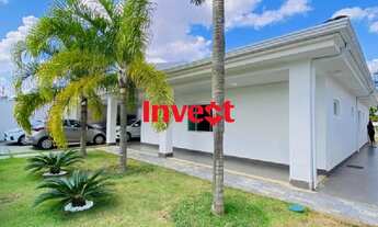 Imagem: Casa Moderna, Alto Padrão, Dentro de Condomínio