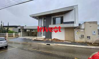 Imagem: Casa Moderna, Projetada, Dentro de Condomínio