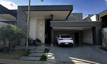 Imagem: Casa de Alto padrão em Condomínio Exclusivo