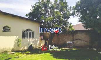 Imagem: Casa com 2 Quartos, Dentro de Condomínio