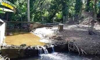 Imagem 2: Chácara à venda em São João de Jaboti, Guarapari-ES, 4.000 m² com 2 casas, piscinas, lagoa