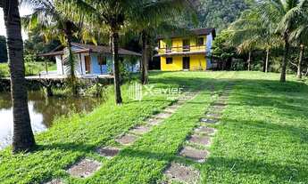 Imagem 1: Chácara à venda em São João de Jaboti, Guarapari-ES, 4.000 m² com 2 casas, piscinas, lagoa