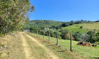 Imagem 2: Terreno à Venda com 2.000 m² em Guarapari/ES - A 7 km de Meaípe, com água, energia, fácil