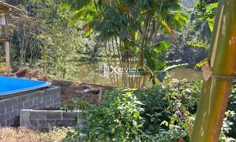 Imagem 3: Chácara à venda em Rio Calçado, Guarapari - 1.307 m² com piscina, pomar, casa 2 quartos e