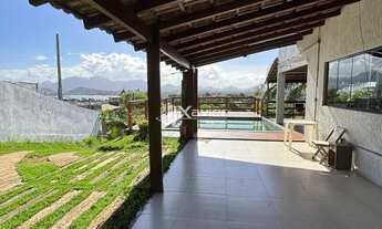 Imagem 5: Casa com Vista para o Mar à Venda em Setiba, Guarapari/ES - 2 Quartos, Piscina e Kitnet Cl