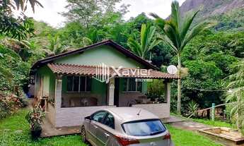 Imagem 2: Chácara com 4.000 m² à Venda em São Miguel, Guarapari - Casa, Riacho, Quiosque e Natureza