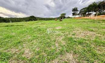 Imagem 2: Terreno com 750 m² à Venda Próximo às Praias de Nova Guarapari/ES, Topografia Plana e Infr