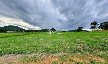 Imagem 3: Terreno com 750 m² à Venda Próximo às Praias de Nova Guarapari/ES, Topografia Plana e Infr