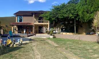 Imagem: Chácara à Venda com 2.000 m² em Dois