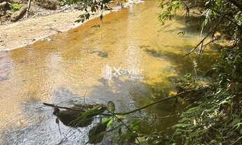 Imagem 2: Terreno 5.000 m² na Rota Turística da Cascata do Galo em Domingos Martins com riacho e ace