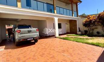 Imagem: Casa duplex alto padrão com 3 suítes