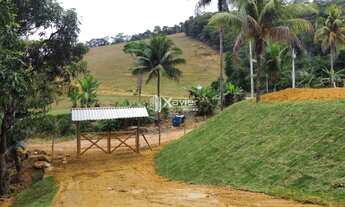 Imagem 3: Terreno à venda com 2.000 m² em Anchieta/ES - Platô pronto, nascente, córrego e fácil aces