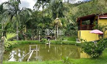 Imagem 2: Chácara 2.565 m² em Marechal Floriano/ES com casa reformada, lagoa, pomar e córrego