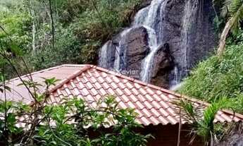 Imagem: Sítio com 6 hectares, cachoeira, nascente