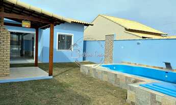 Imagem: Bela casa de 2 quartos com piscina e área