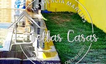 Imagem: Bela casa de 2 quartos com piscina e área