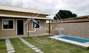 Imagem: Bela casa de 2 quartos com piscina e área