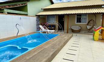 Imagem: Bela casa de 2 quartos com piscina e área