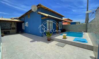 Imagem: Bela casa de 2 quartos com piscina e área