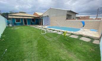 Imagem: Bela casa a venda de 2 quartos com piscina