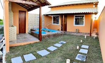 Imagem: Bela casa de 2 quartos com piscina e área