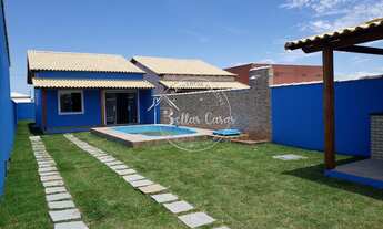 Imagem: Bela casa de 2 quartos com piscina e área