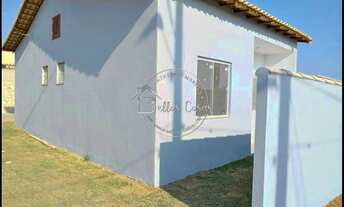 Imagem: Bela casa de 2 quartos com piscina e área