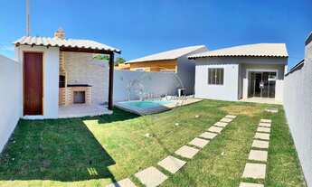 Imagem: Bela casa de 2 quartos com piscina e área