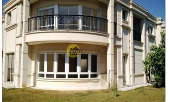 Imagem: BELÍSSIMA CASA EM CONDOMÍNIO FECHADO CAMPO