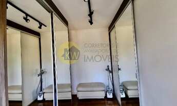 Imagem 2: APARTAMENTO REFORMADO COM ÓTIMA LOCALIZAÇÃO, PERTO À PRINCIPAL RUA DE COMÉRCIO DO BAIRRO