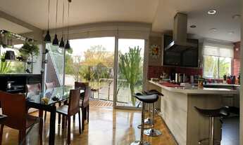 Imagem: Casa em Condomínio fechado a venda impecável