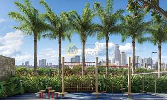 Imagem 7: Apartamento no sexto andar, mas equivalente ao nono por conta do pé direito. Excelente vis