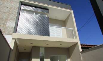 Imagem 3: Lindo sobrado no Parque Jambeiro, novo, estuda apartamento como permuta!