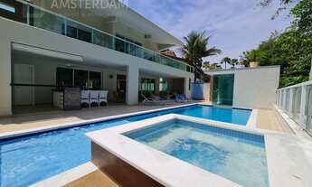 Imagem: Excelente sobrado em rua larga à venda