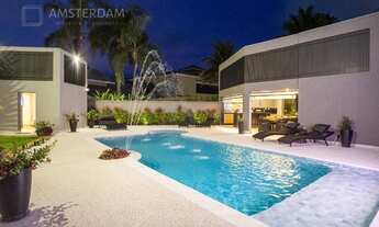 Imagem 2: Riviera de São Lourenço - Casa com 6 súites no Módulo 5 a 200 metros da praia