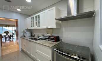 Imagem 2: Modulo 8, altissimo padrão, frontal, 4 suites, 4 vagas