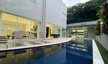 Imagem: Imperdível casa de alto padrão em condomínio