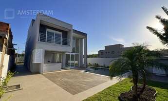 Imagem 6: Casa de Alto Padrão no Maitinga em Condomínio Fechado, 4 suítes, 247m², com piscina privat