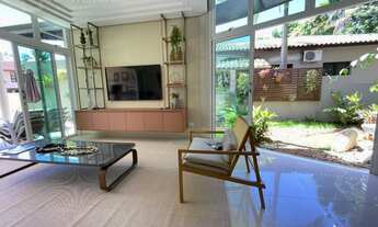 Imagem 7: Casa de alto padrão na Riviera, 5 suítes, 7 banheiros, 434,00m² de pura elegância e confor