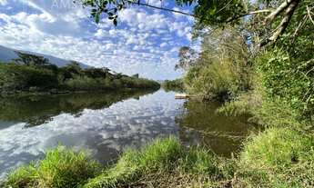 Imagem 2: Casa à venda com fundos ao Rio Jaguareguava em Bertioga - O paraíso está aqui!