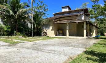 Imagem 2: CASA À VENDA EM CONDOMÍNIO FECHADO COM PISCINA!